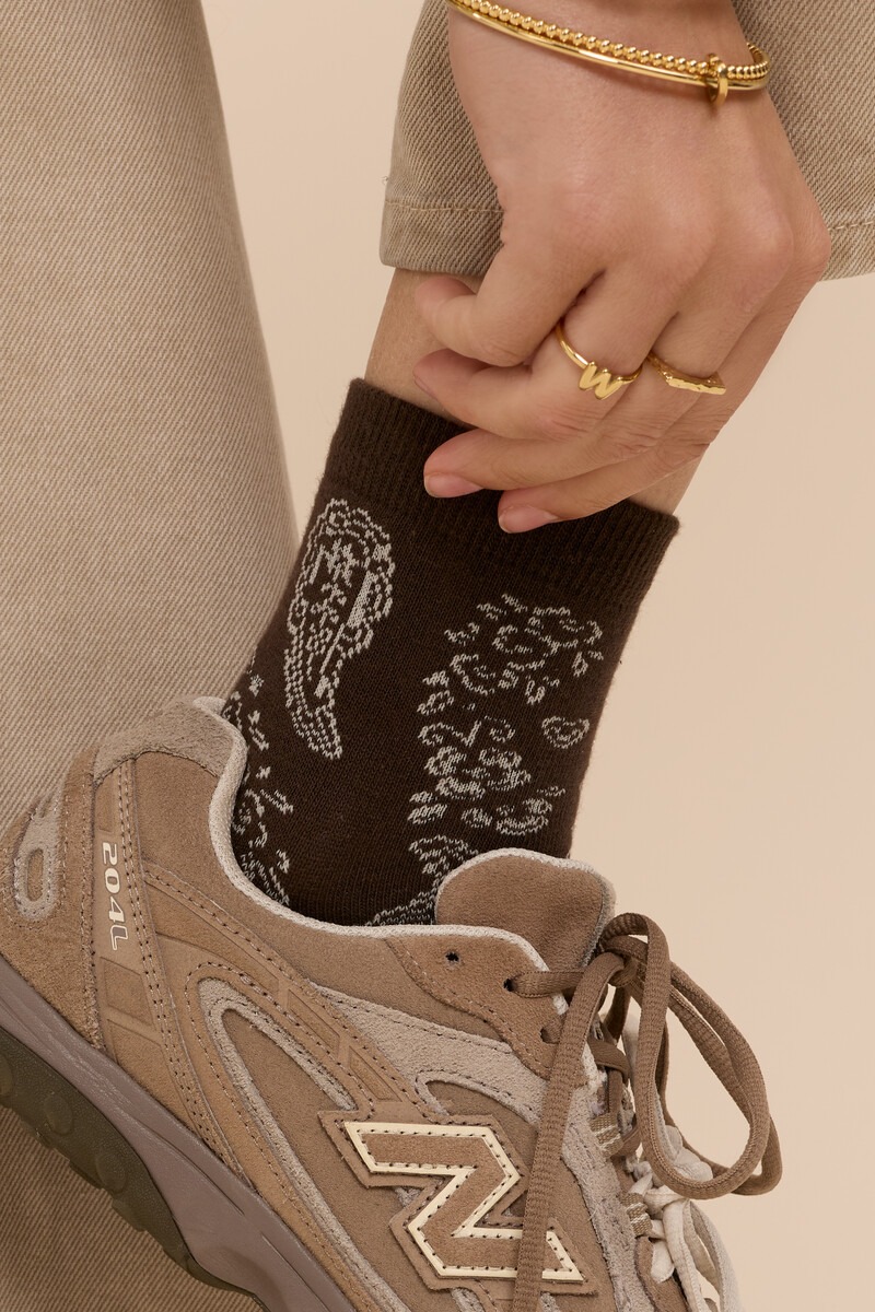 Brown socks with paisley print | My Jewellery
