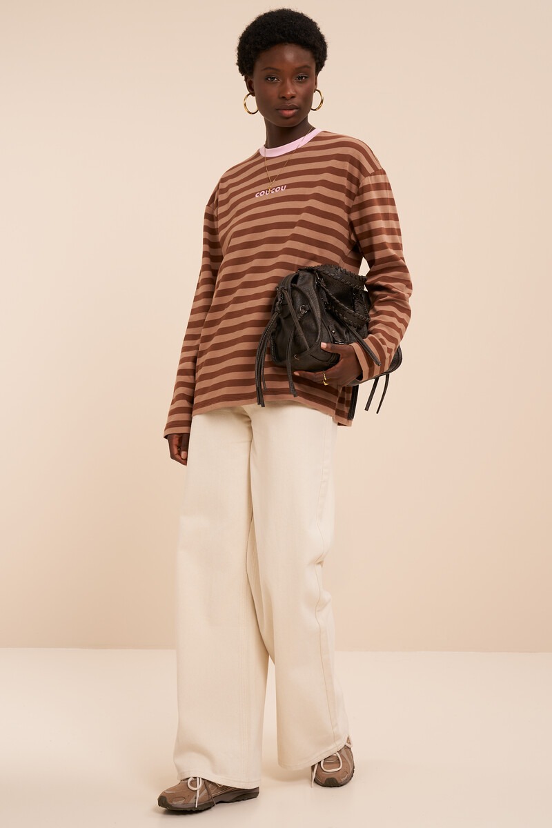 Bruin gestreept longsleeve T-shirt met roze hals 'CouCou'