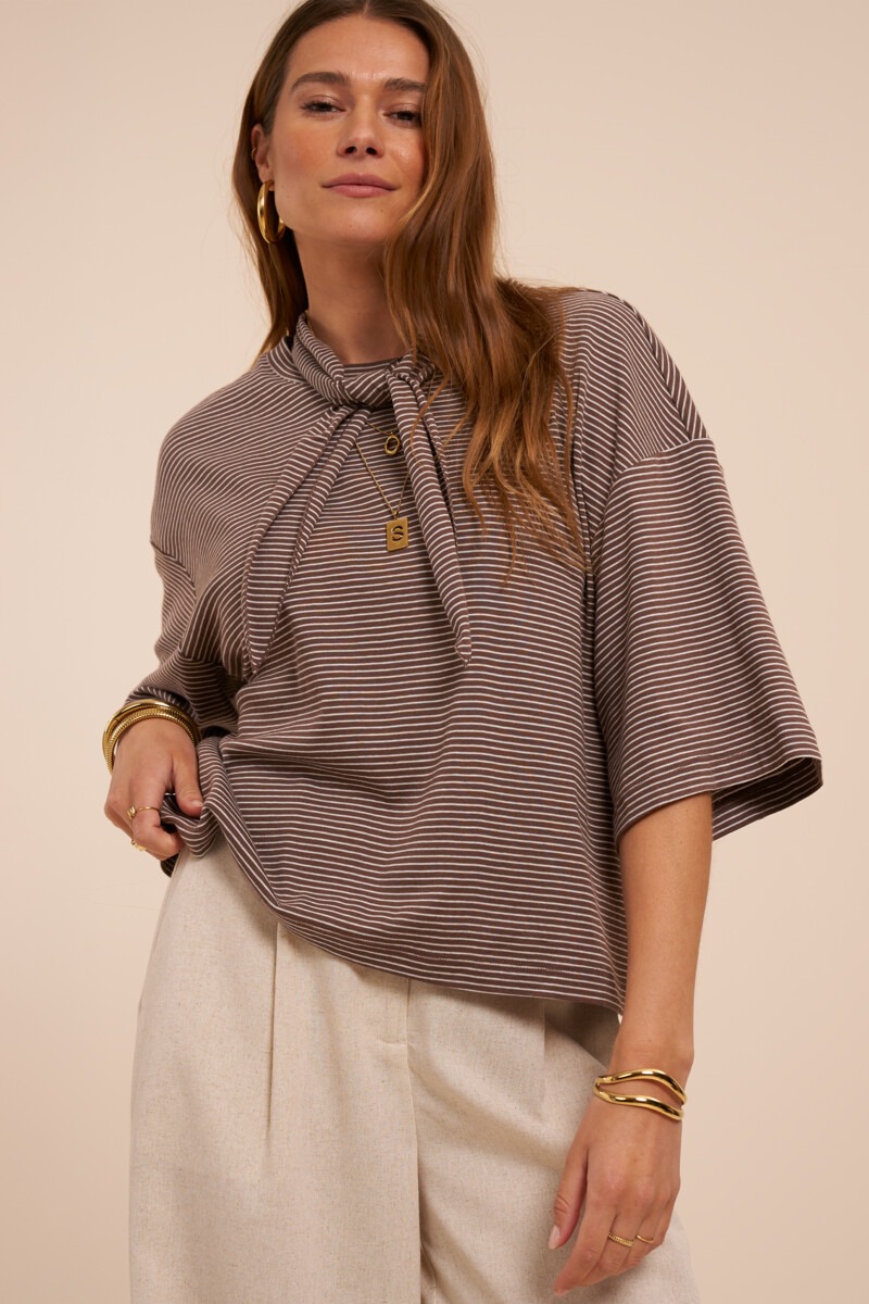 Brown striped T-shirt with scarf | My Jewellery