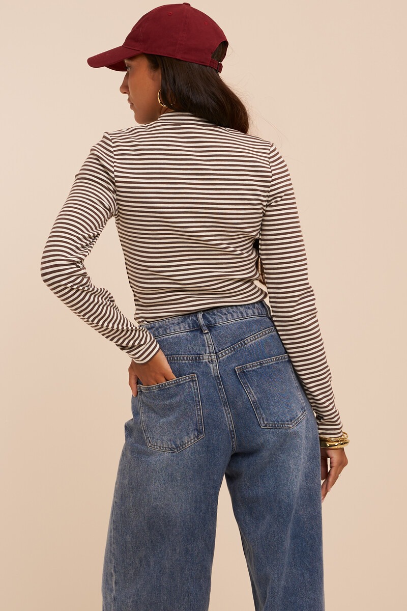 Brown striped top with rib and turtleneck | My Jewellery