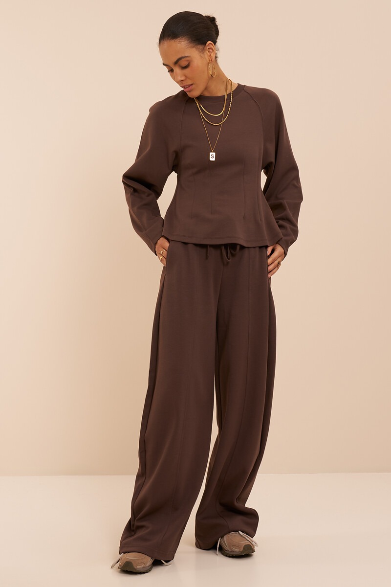Braunes Sweatshirt mit Barrel-Ärmeln