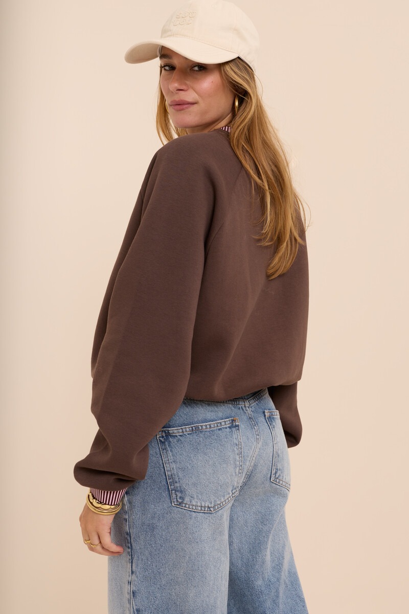 Brown sweater with red contrast 'Club amour' | My Jewellery