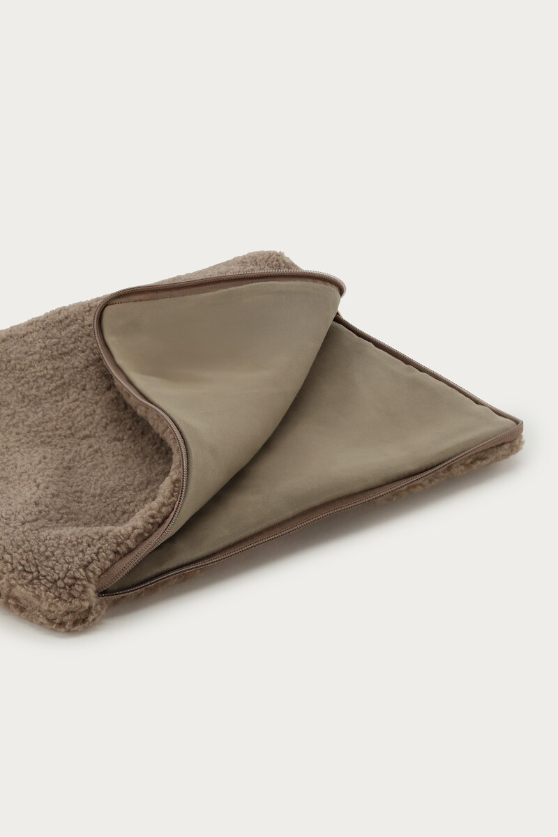 Brown Teddy Laptop Sleeve | My Jewellery