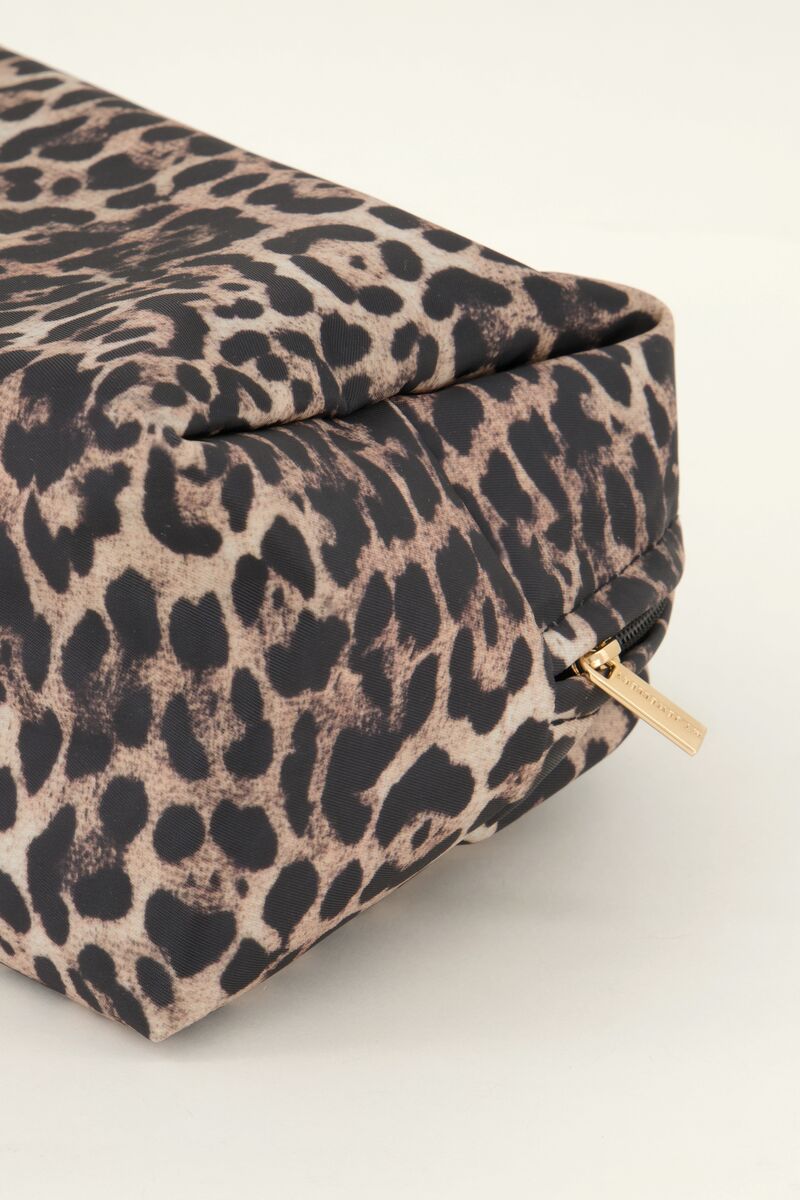 Brown toiletry bag set with panther print | My Jewellery