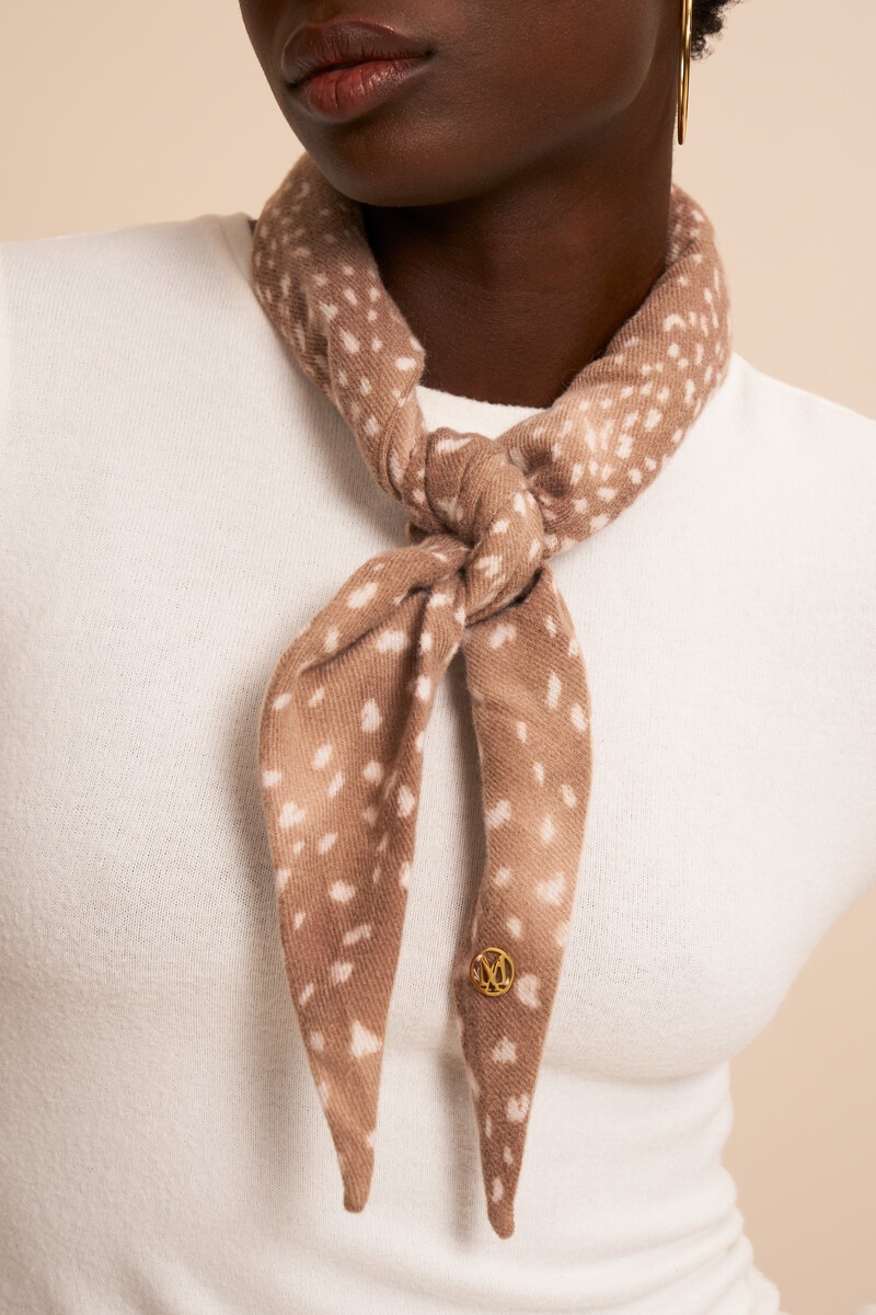Brown triangle scarf with animal print | My Jewellery