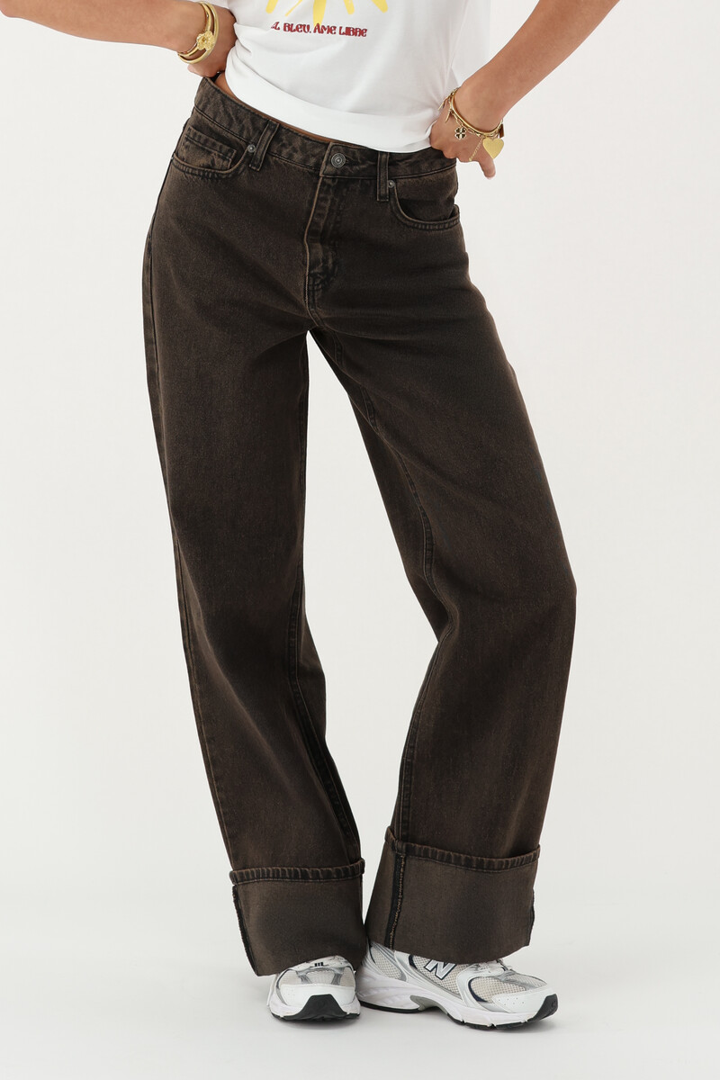 Brown wide leg jeans | My Jewellery