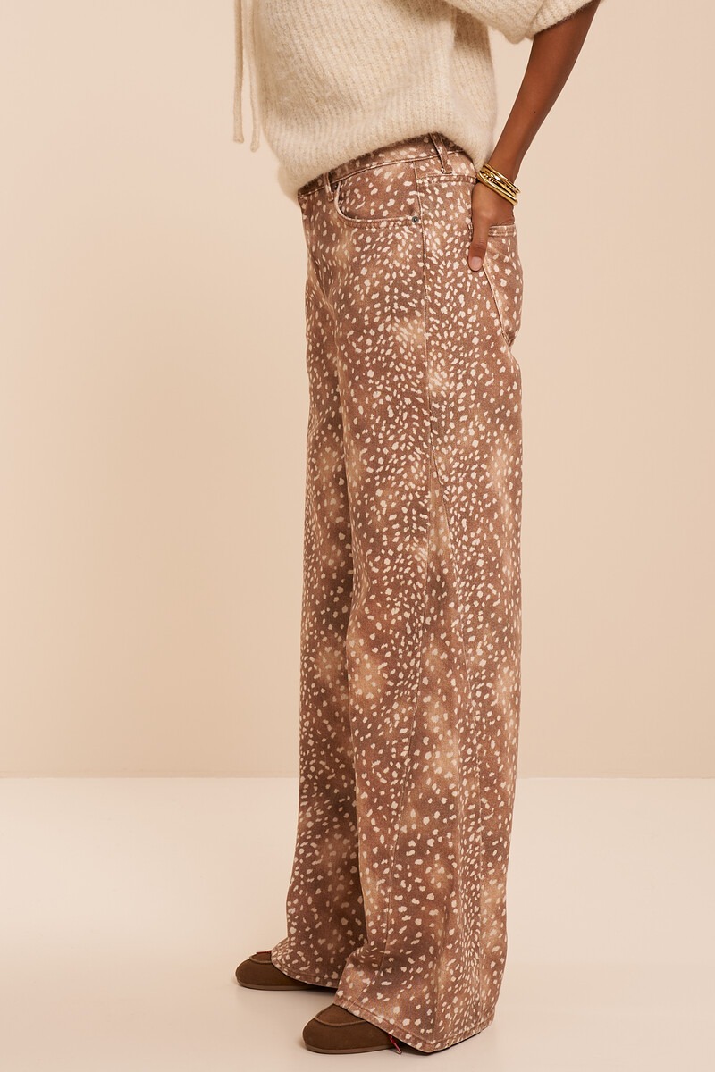 Brown wide leg jeans with animal print | My Jewellery