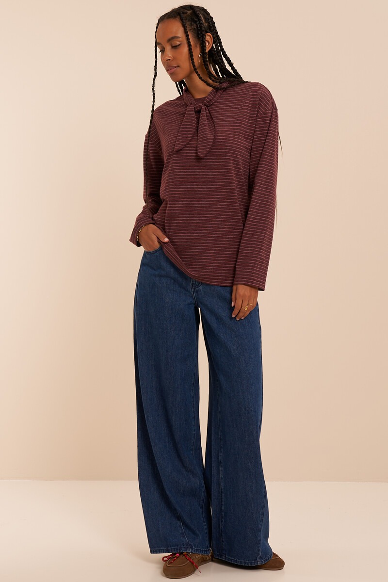 Burgundy striped long-sleeve with scarf | My Jewellery