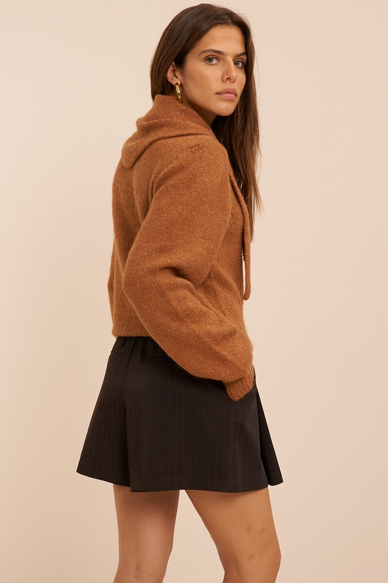 Camel cardigan with detachable scarf | My Jewellery