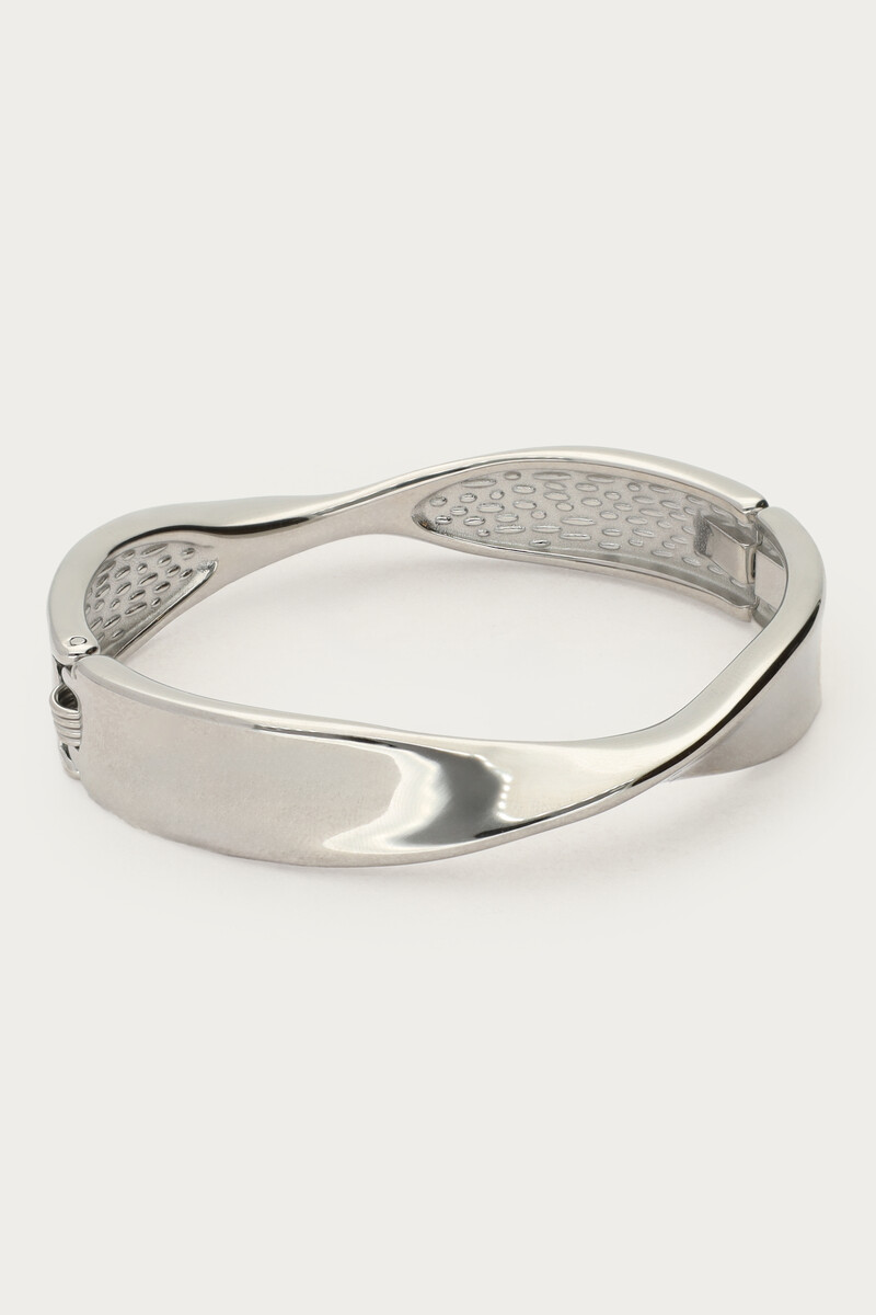 Chunky twisted bangle | My Jewellery