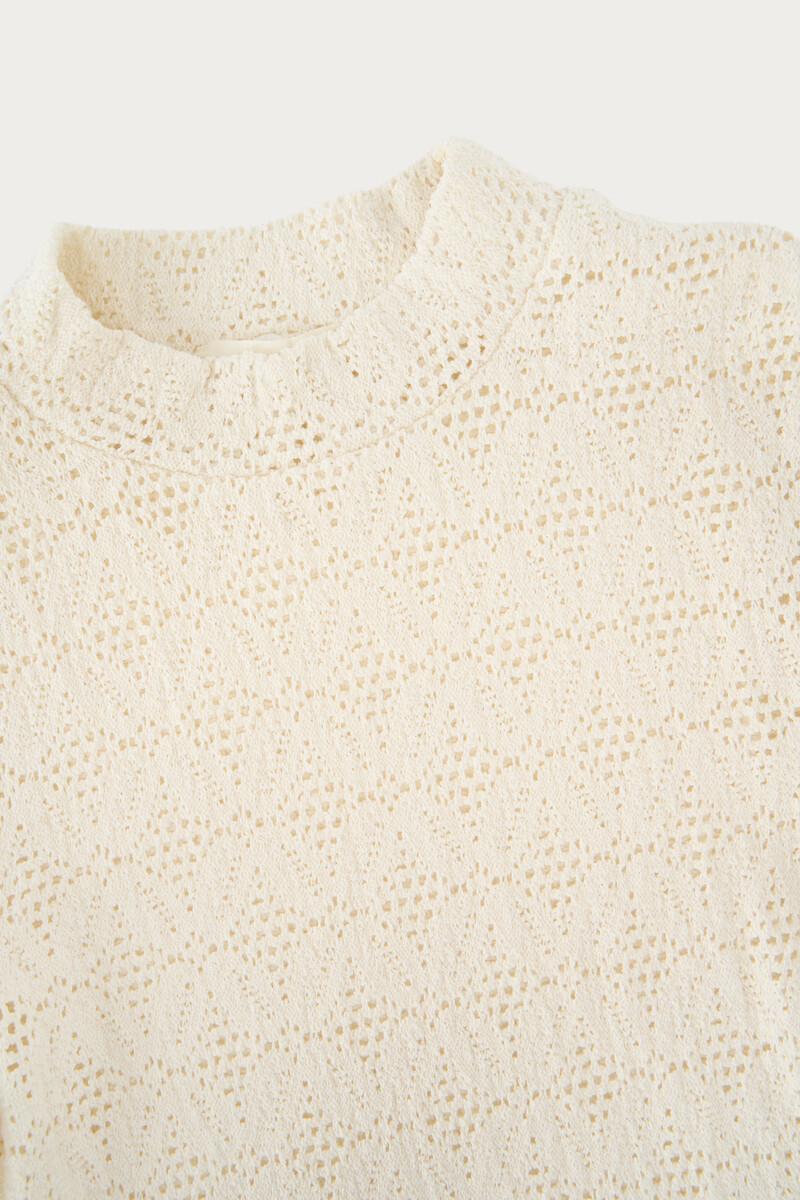 Cream crochet top with long sleeves | My Jewellery