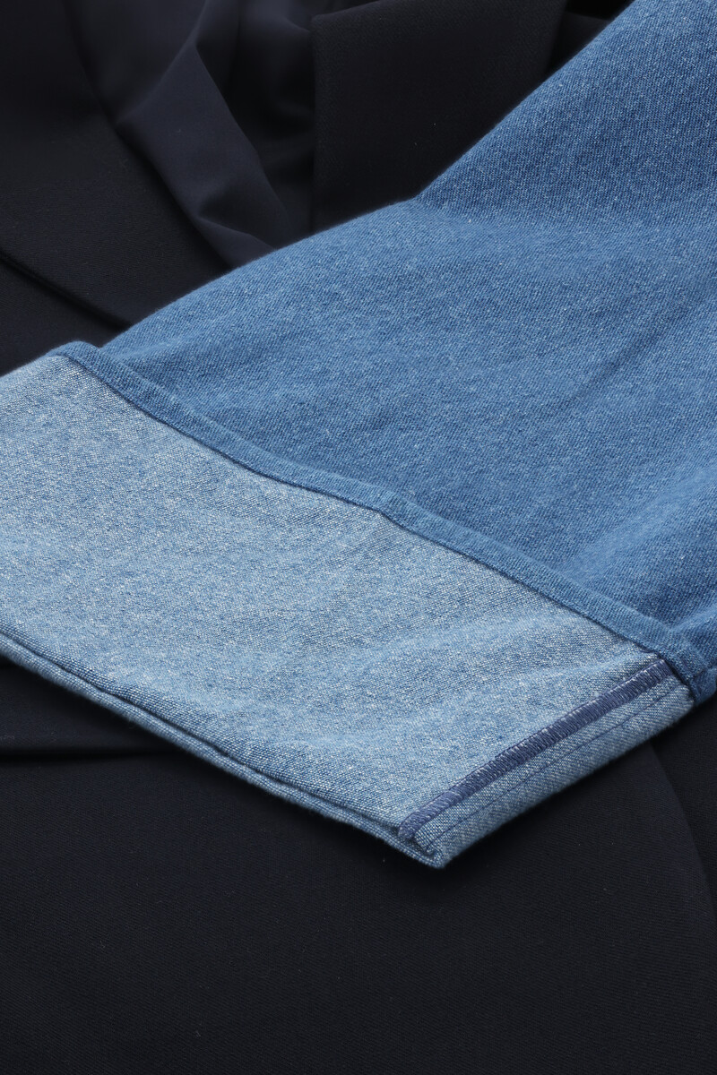 Dark blue blazer with denim sleeves | My Jewellery