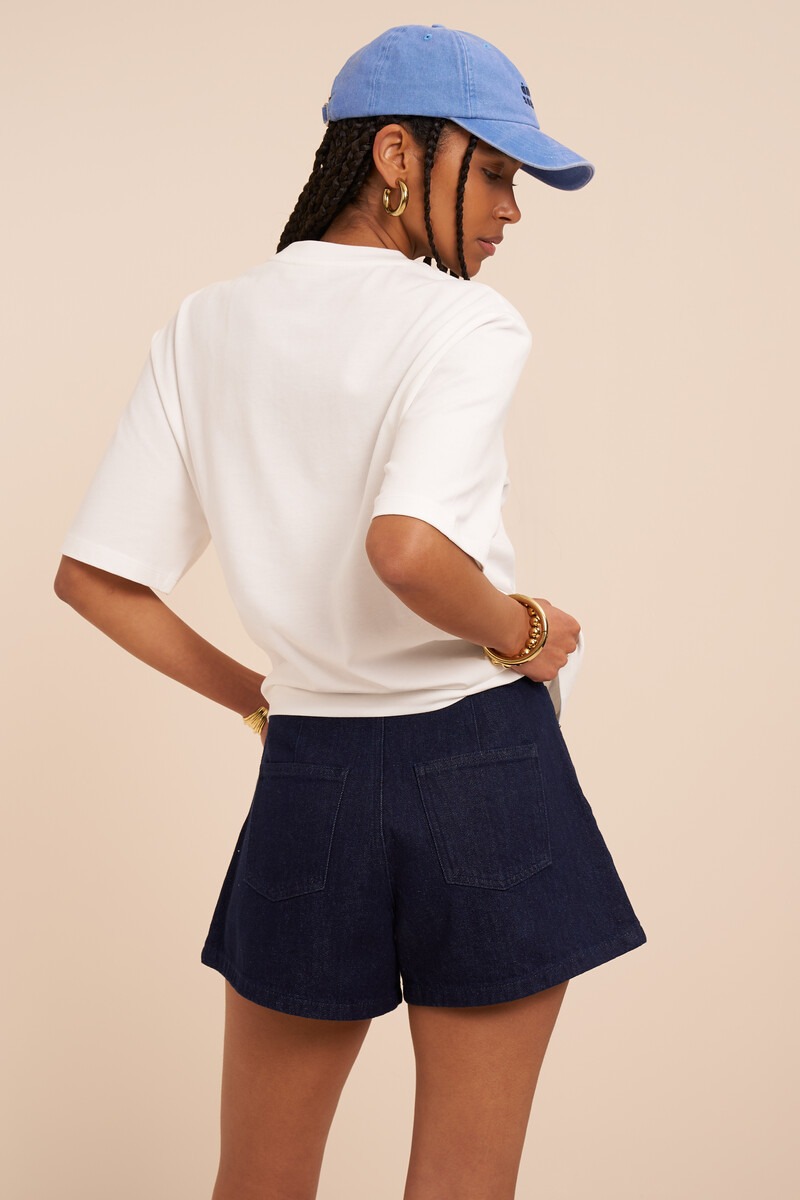 Dark blue denim shorts with pleats | My Jewellery
