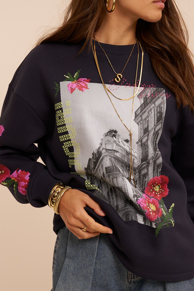 Dark blue sweater with flowers 'Bonjour' | My Jewellery