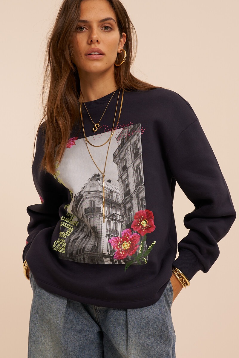 Dark blue sweater with flowers 'Bonjour' | My Jewellery