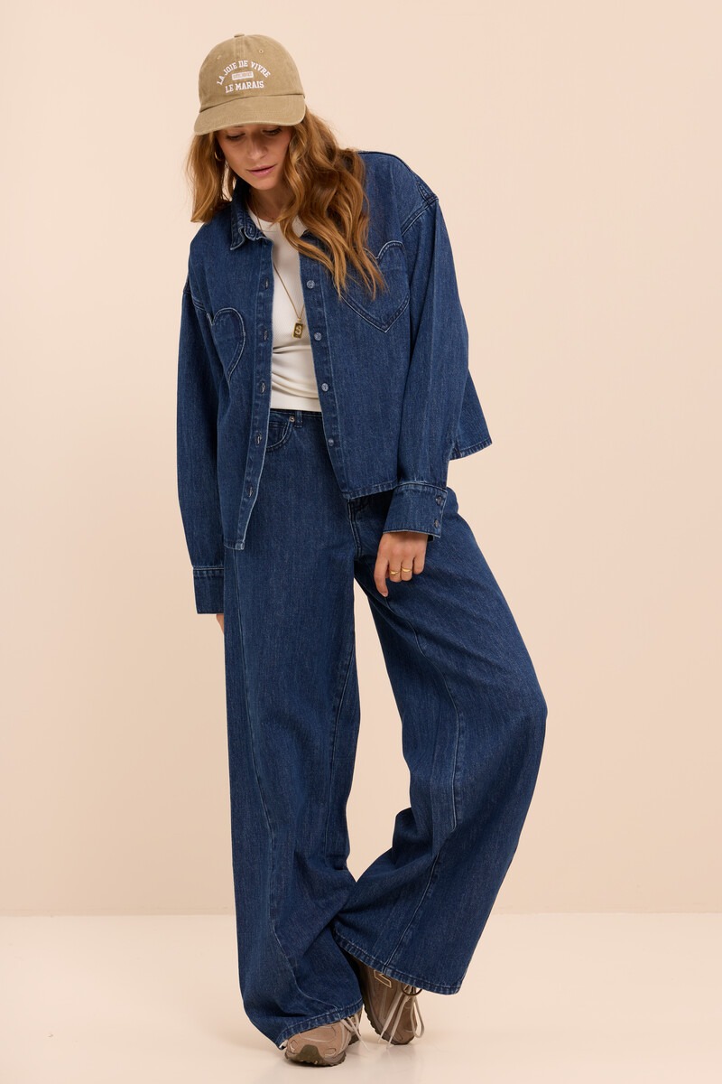 Dark blue wide leg jeans with seam detail and pockets | My Jewellery