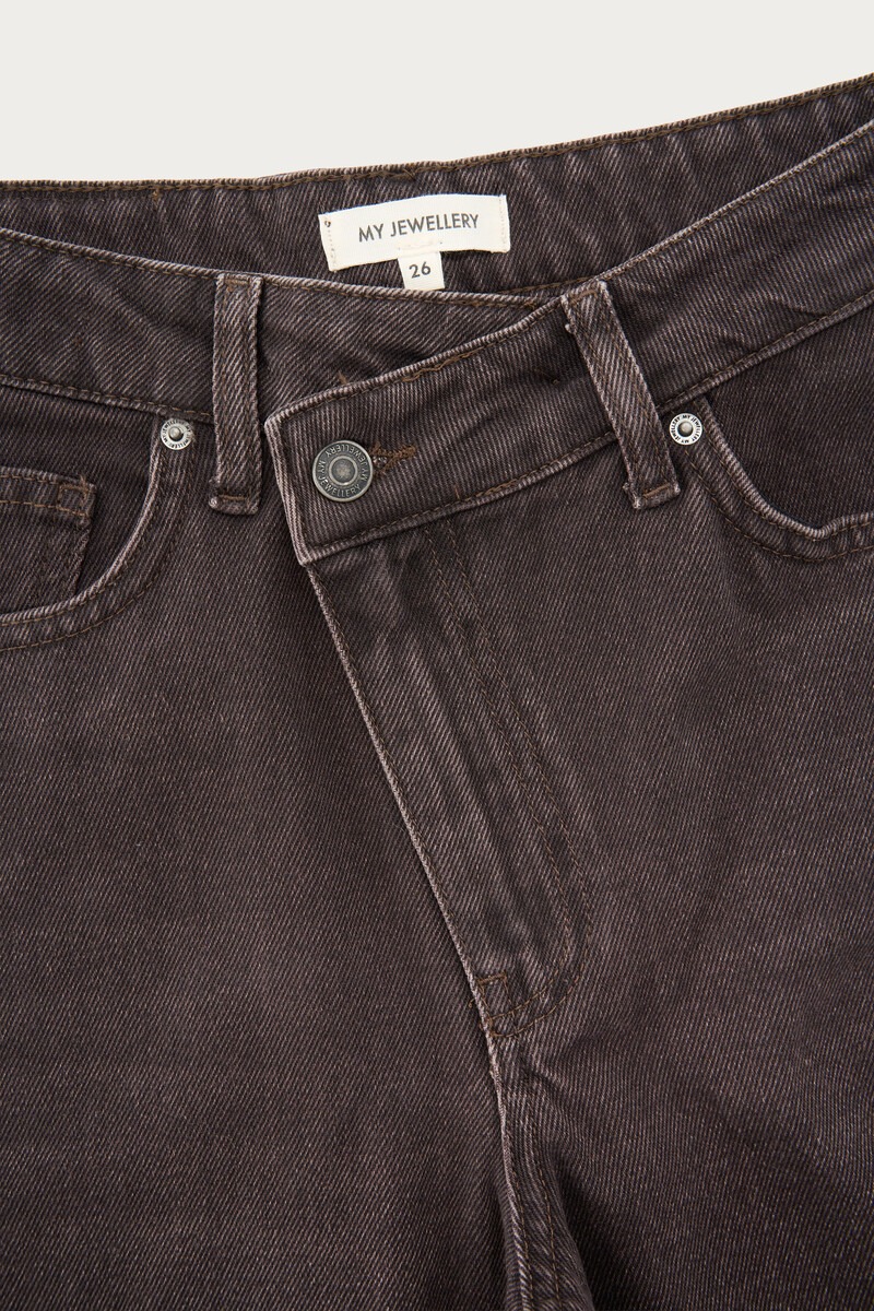 Dark brown barrel jeans with asymmetric fastening | My Jewellery