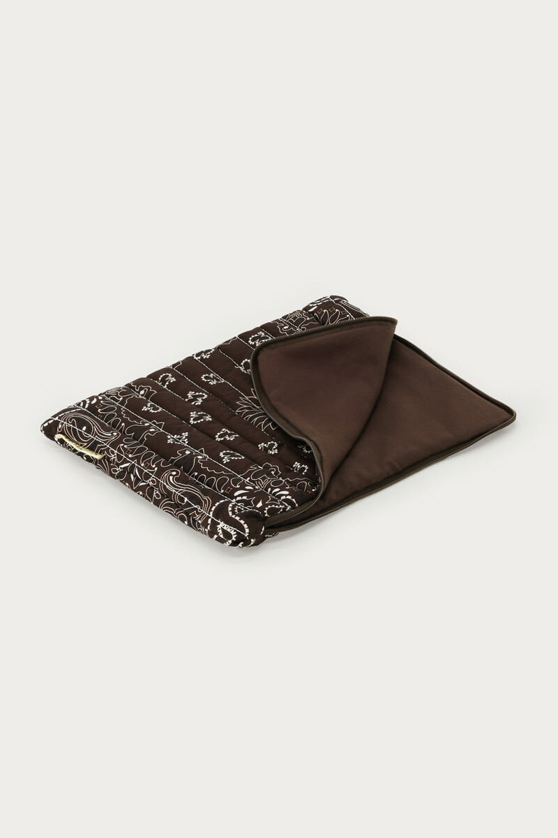 Dark brown laptop sleeve with bandana print | My Jewellery