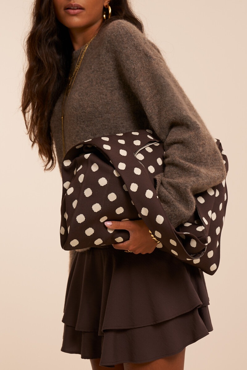 Dark brown large tote bag with beige polka dots | My Jewellery