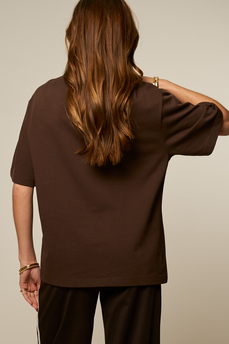 Dark brown oversized basic T-shirt | My Jewellery