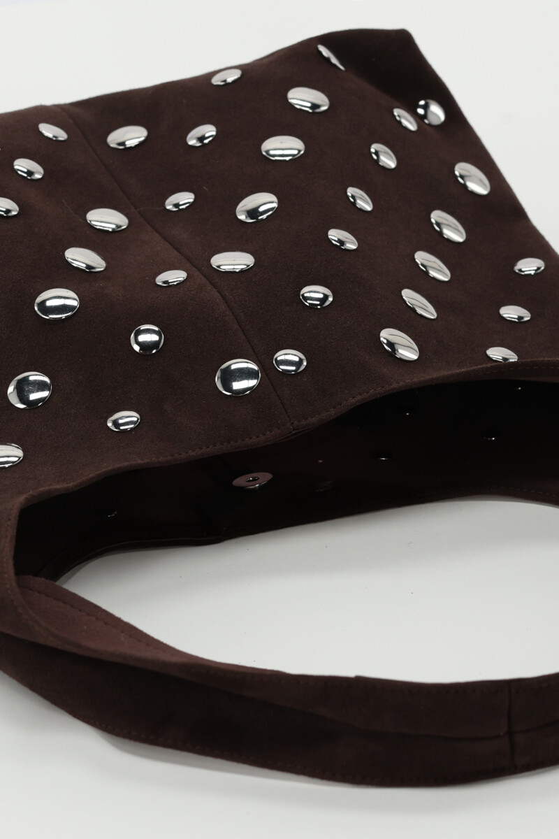 Dark brown shoulder bag with large studs | My Jewellery