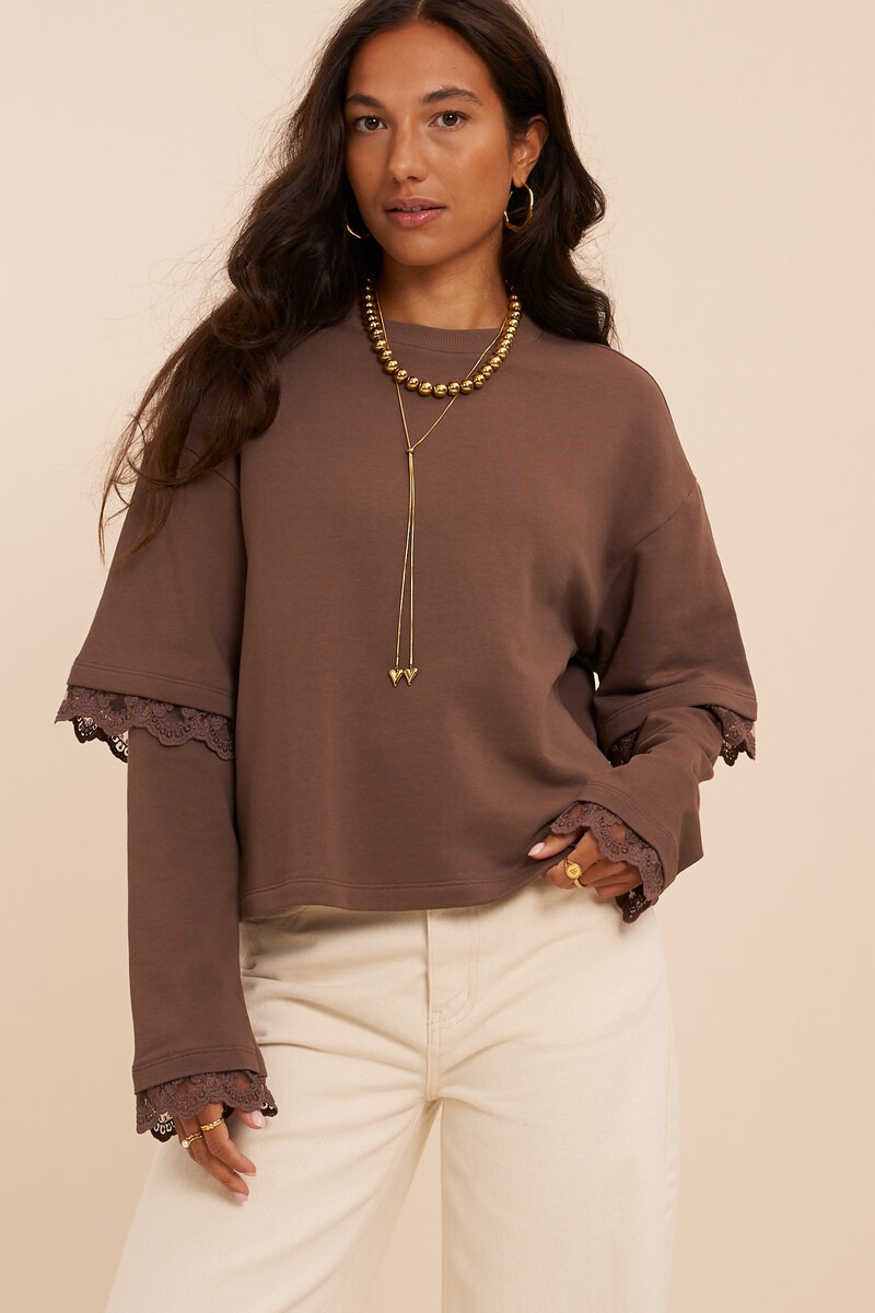 Dark brown sweater with double sleeves and lace details | My Jewellery