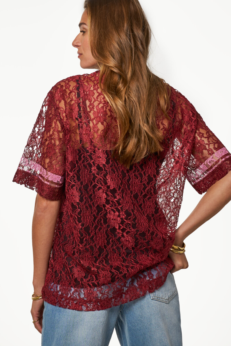 Dark red lace top "New York Avenue" | My Jewellery