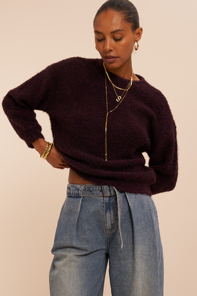 Dark red oversized bouclé sweater | My Jewellery