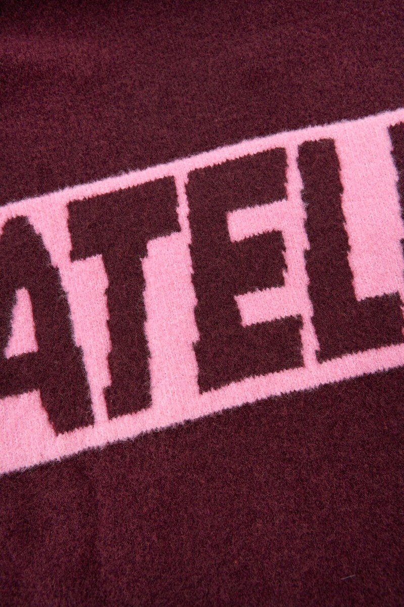 Dark brown sweater with back print 'Atelier' | My Jewellery