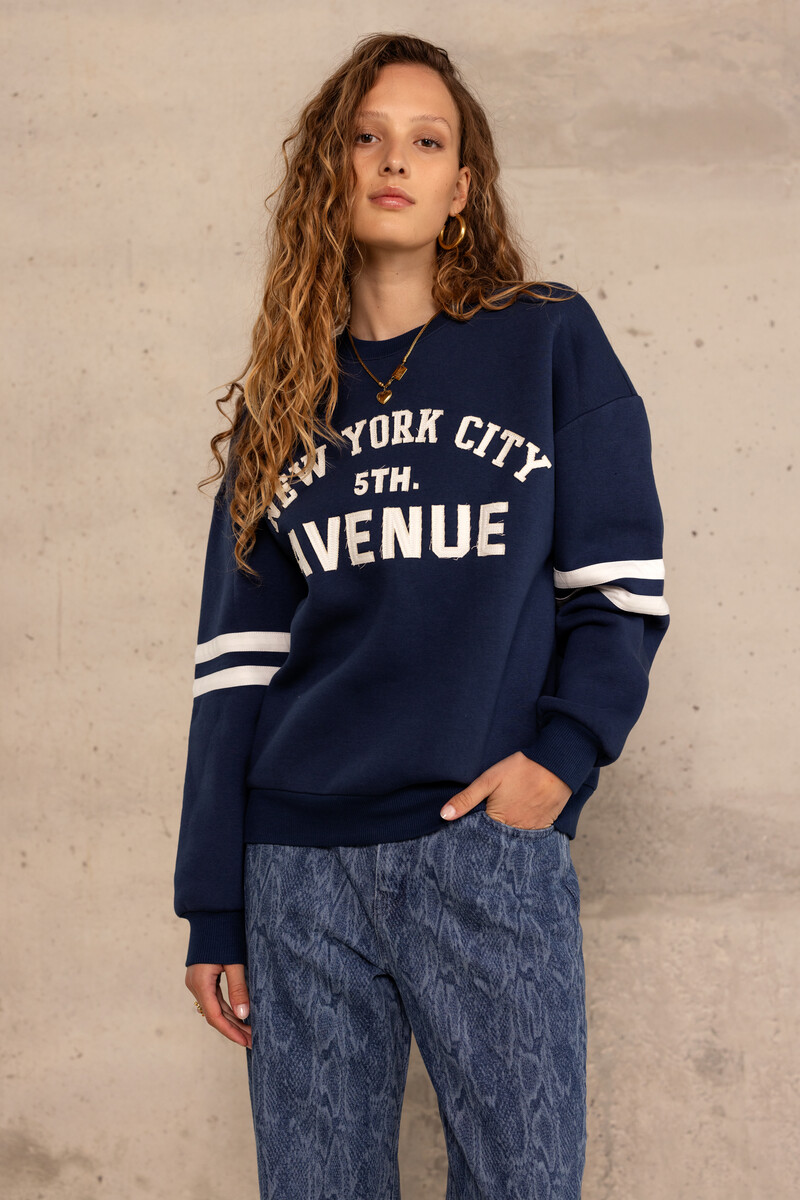Dark blue "5th Avenue" sweater | My Jewellery