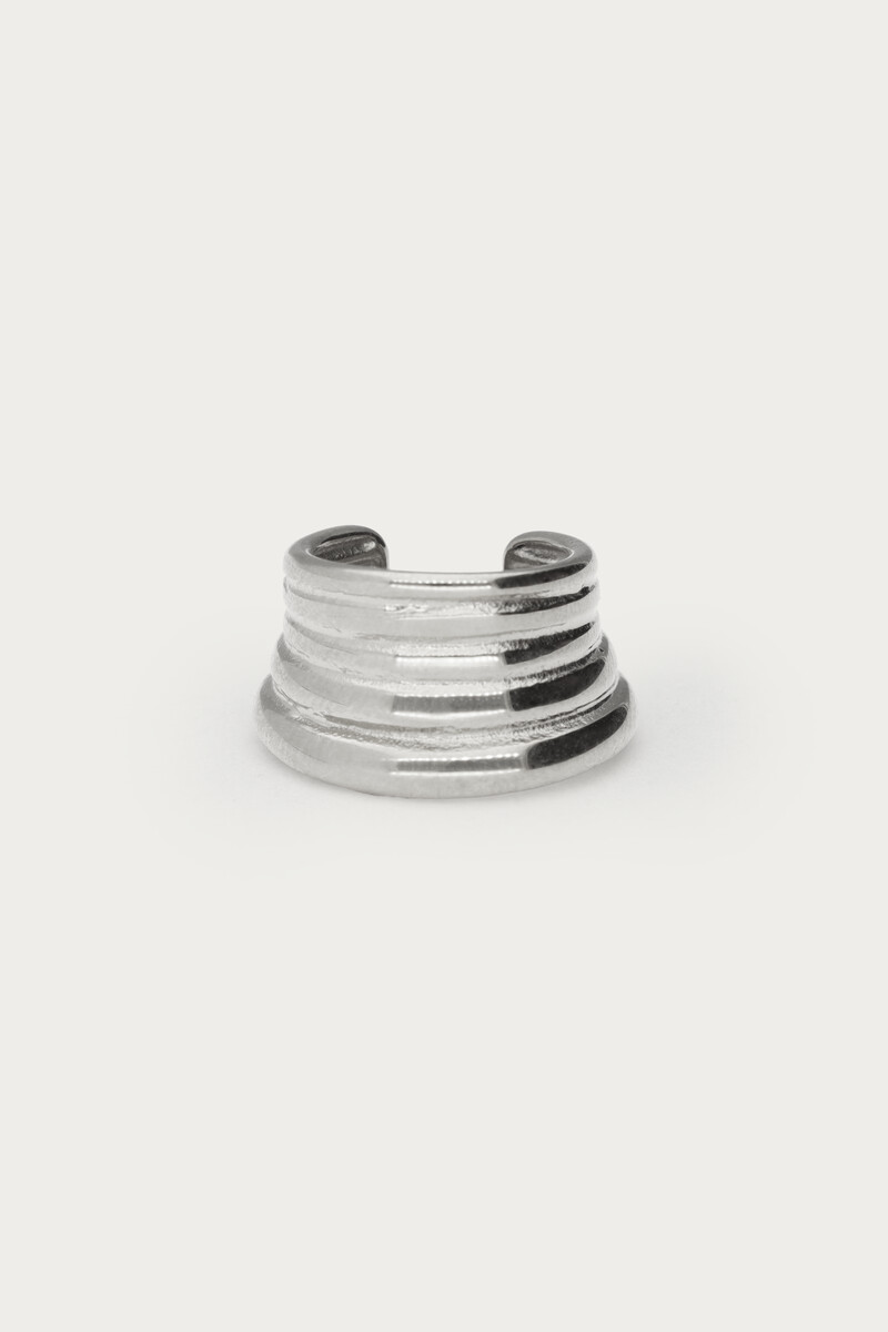 Ear cuff met vijf rijen