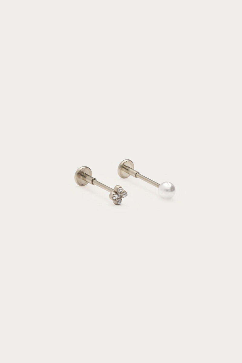 Ear piercing set with freshwater pearl and rhinestone clover | My Jewellery