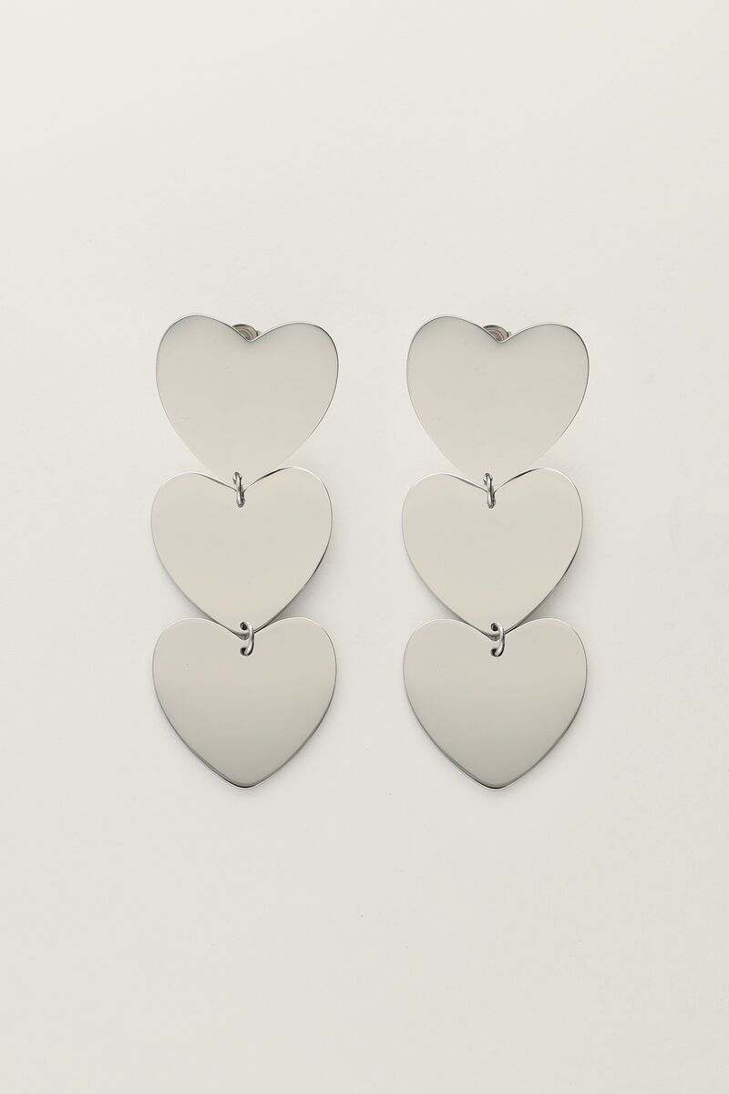Statement oorhangers met drie hartjes