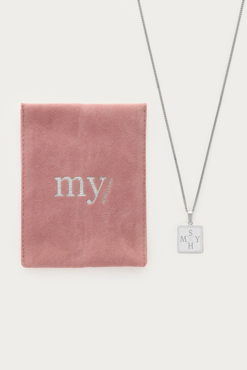Engraved short necklace with square charm | My Jewellery