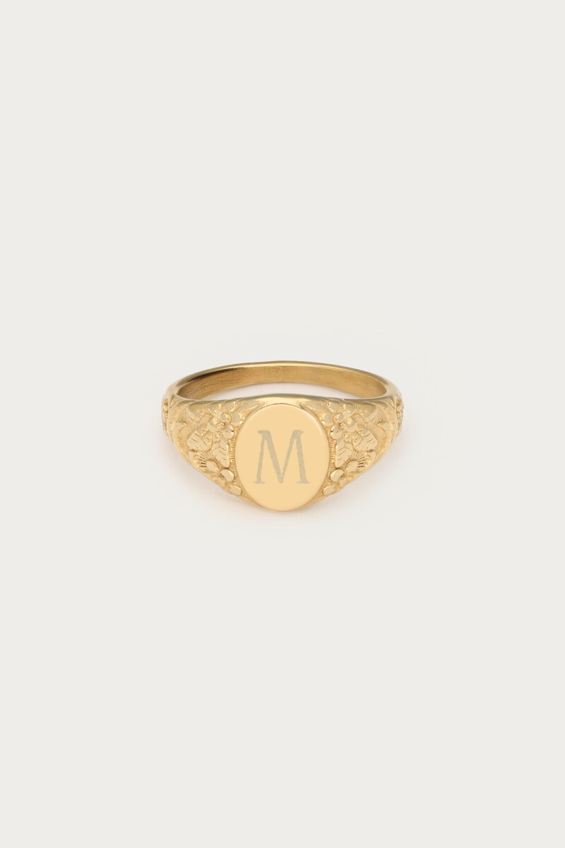 Engraved vintage signet ring | My Jewellery