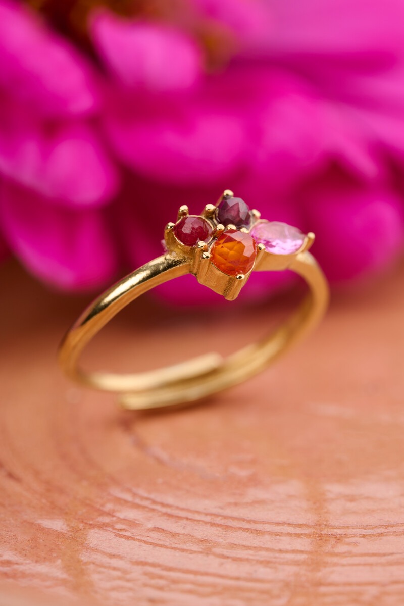 Fortune ring with pink rhinestones | My Jewellery