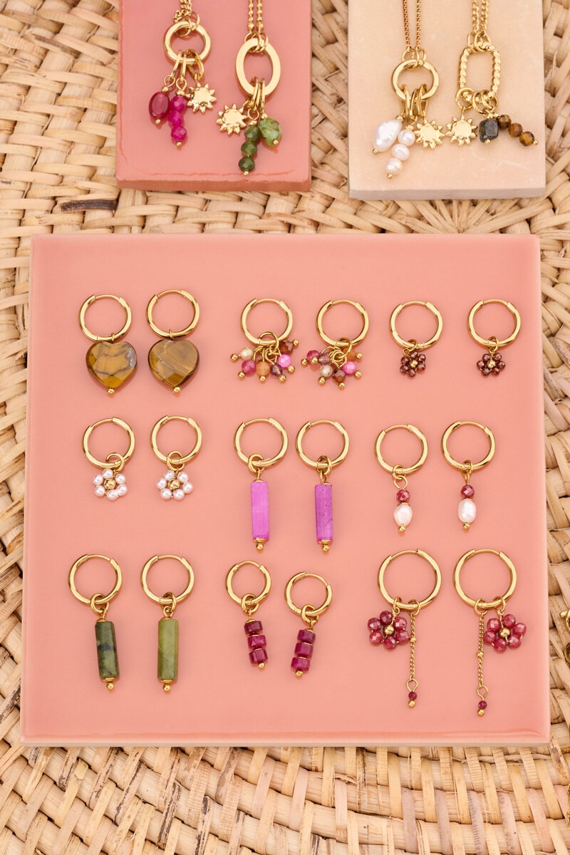 Sunrocks hoop earrings with string and pink flowers | My Jewellery