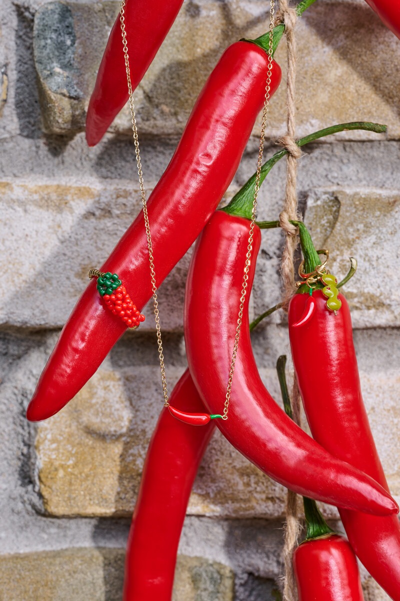 Ciao necklace with red pepper | My Jewellery