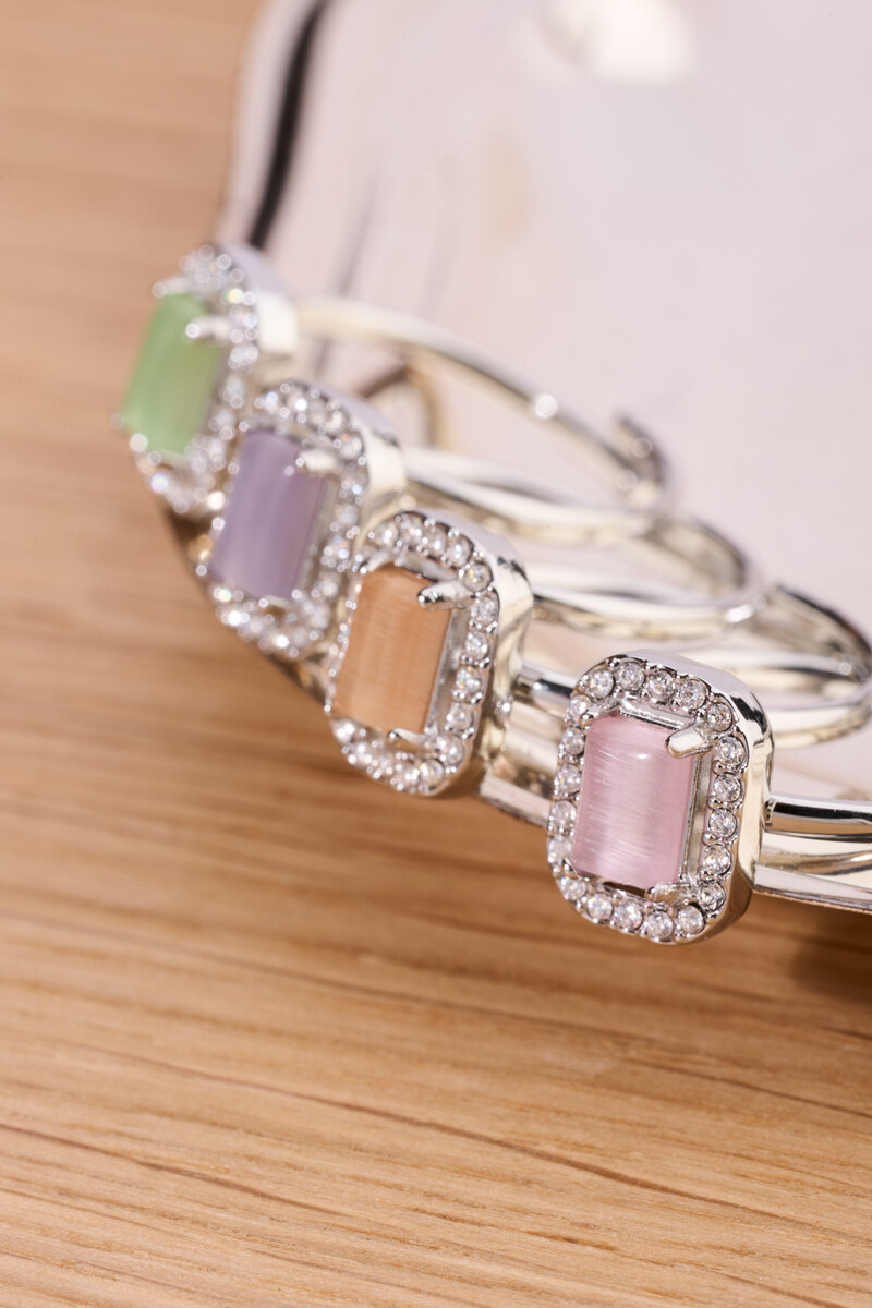 Vintage square light pink ring | My Jewellery