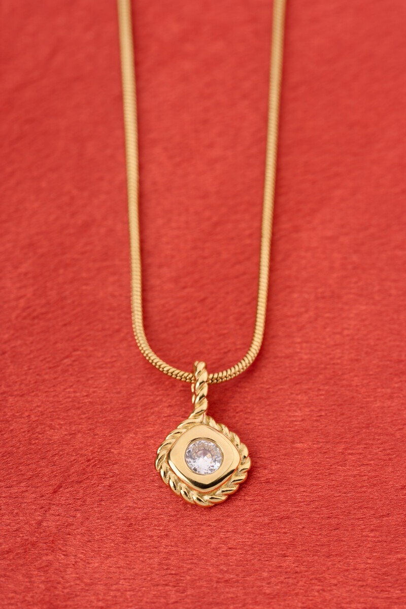 Magical vintage necklace with rhinestone | My Jewellery
