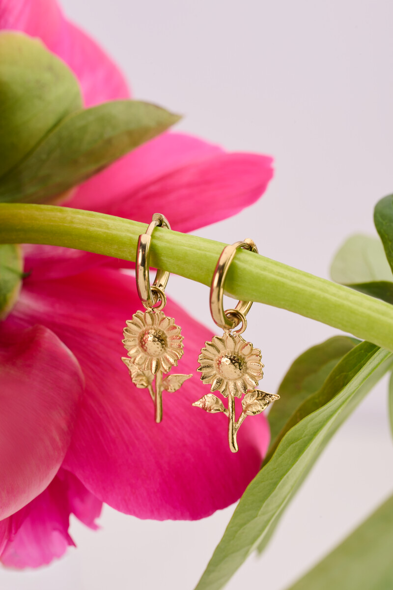 Vintage hoop earrings with sunflowers | My Jewellery