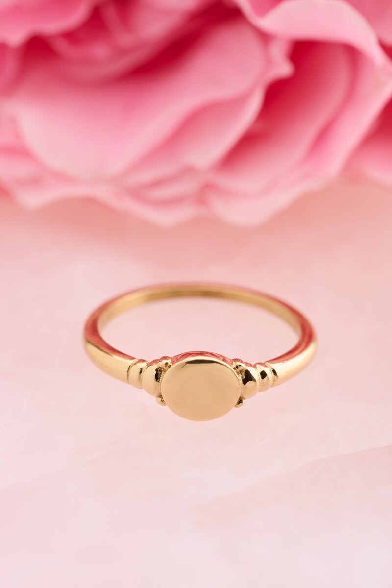 Vintage signet ring with dots | My Jewellery