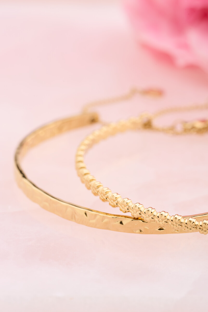 Vintage bangle with flowers | My Jewellery