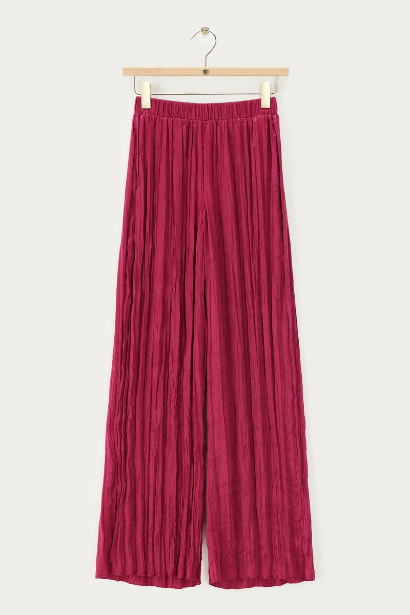 Fuchsia wide-legged textured pants | My Jewellery