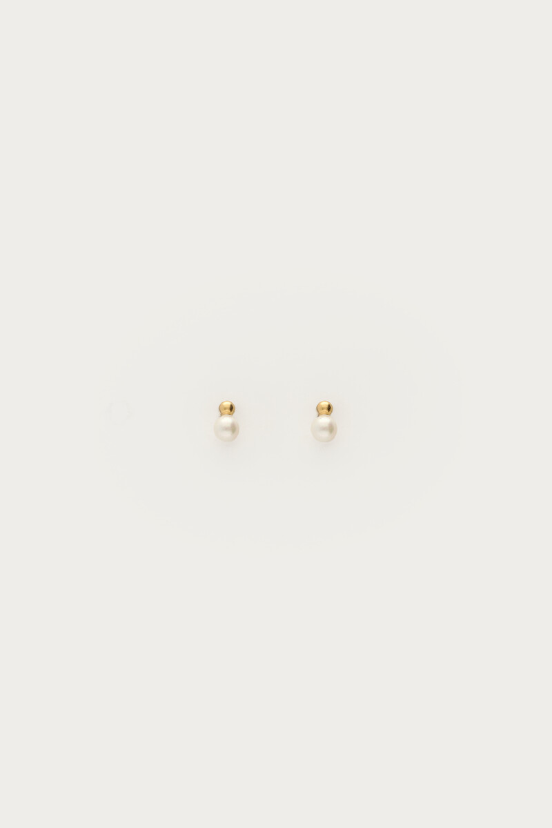 Glass pearl studs | My Jewellery