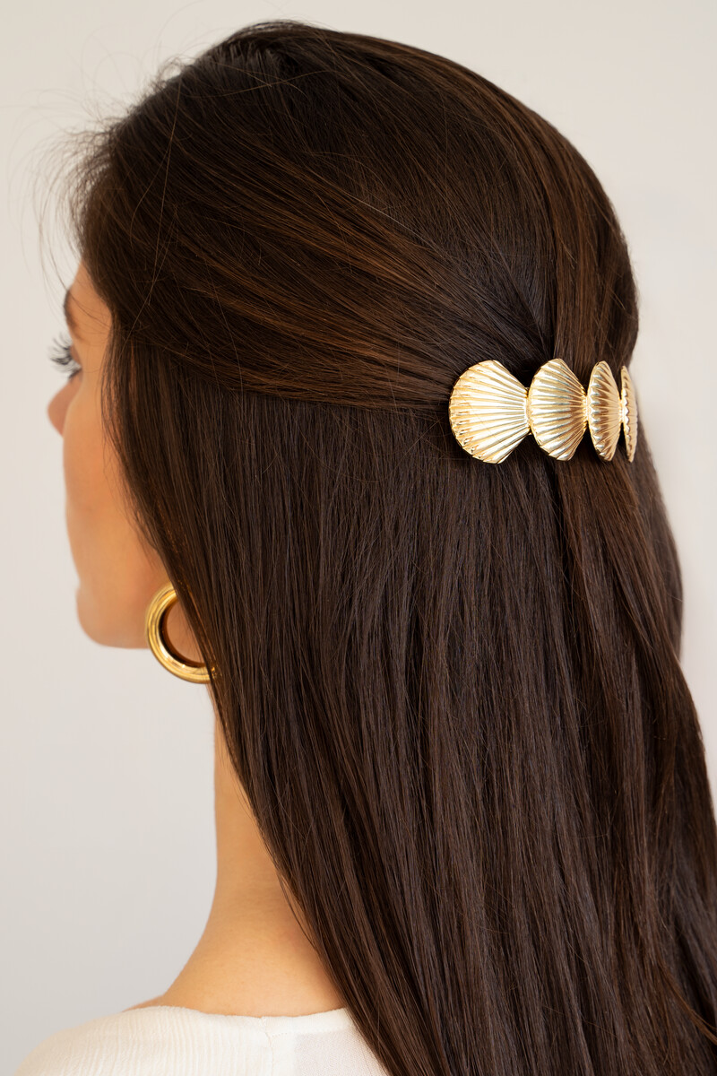 Gold hairpin with four shells | My Jewellery