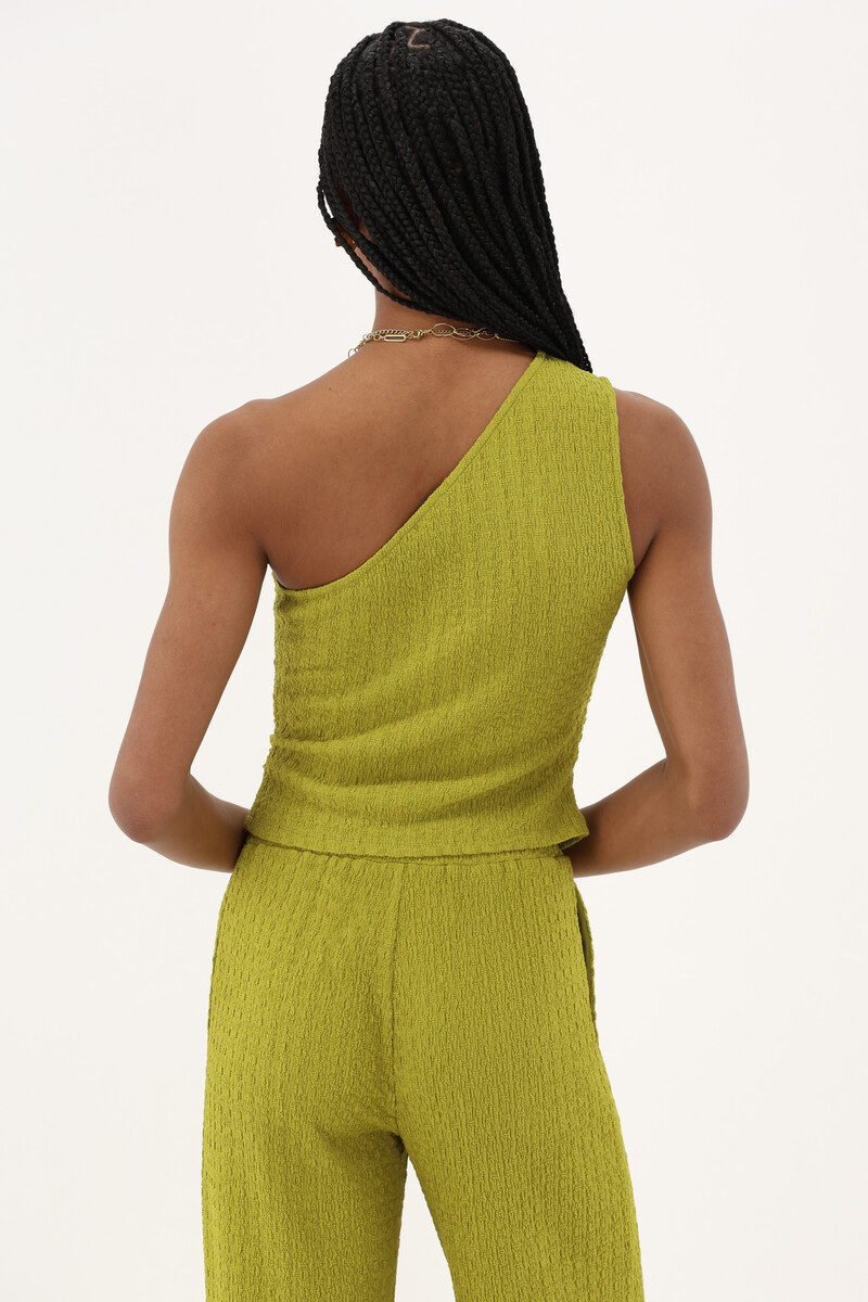 Green one-shoulder top with structure | My Jewellery