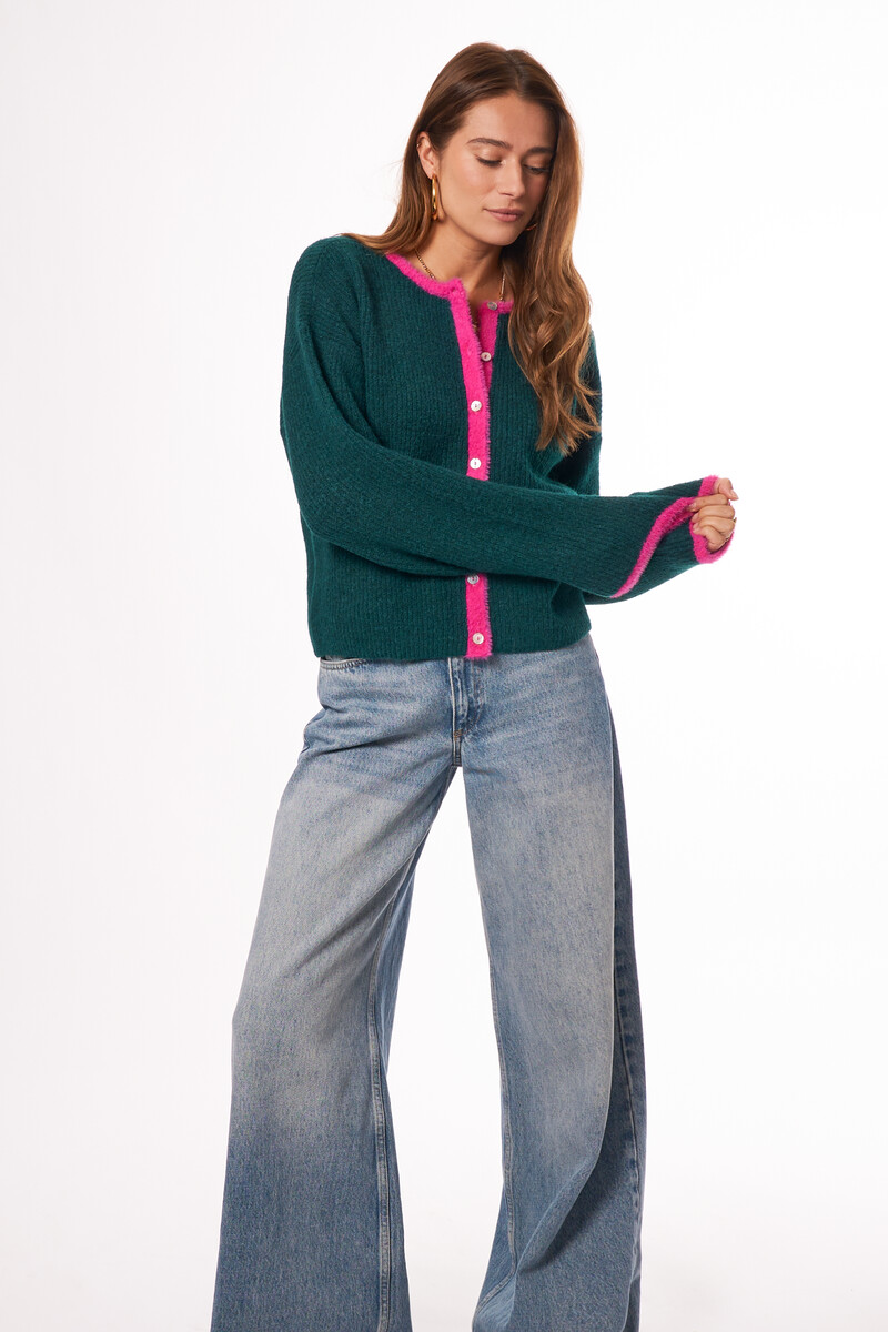 Green cardigan with pink contrast | My Jewellery