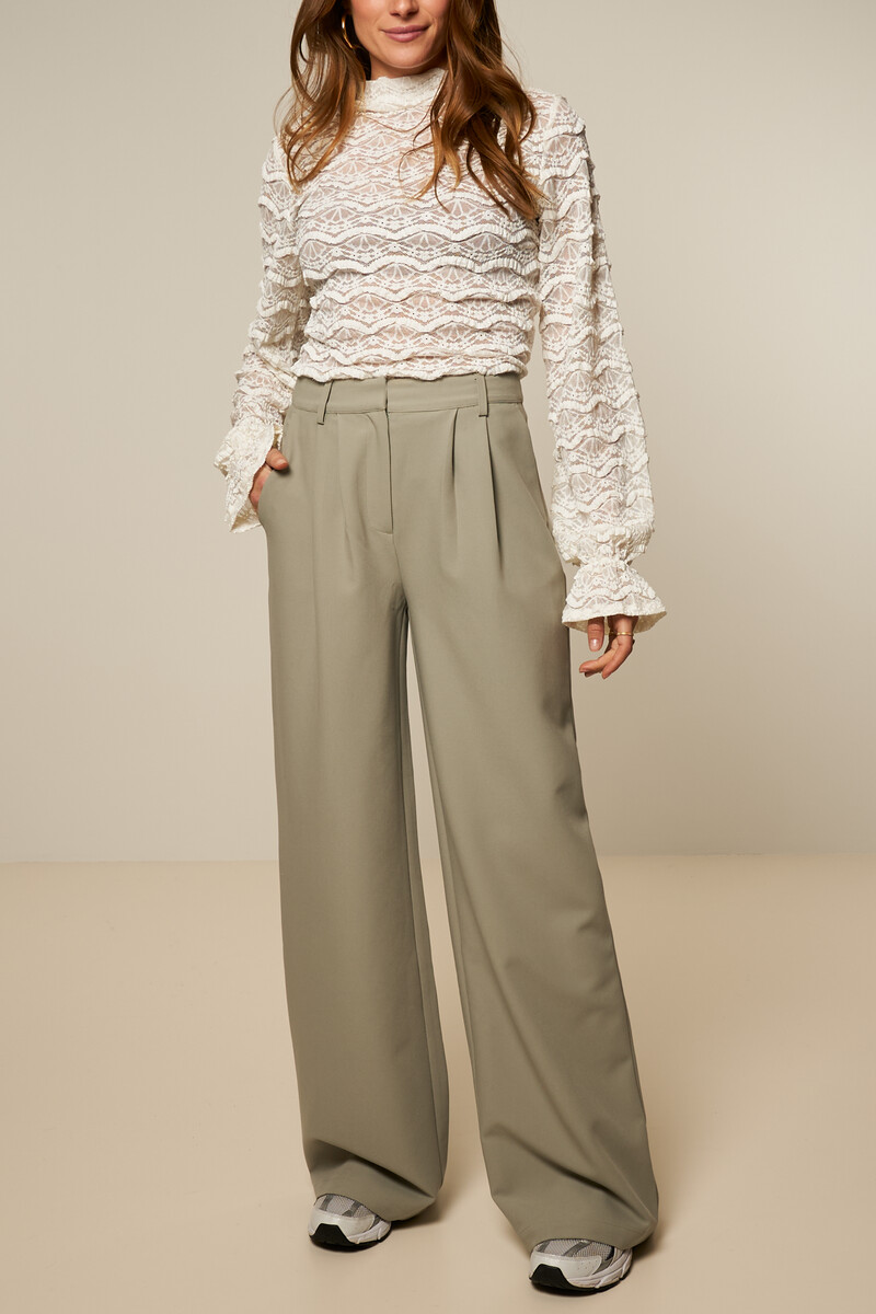 Green wide leg trousers with pleats | My Jewellery