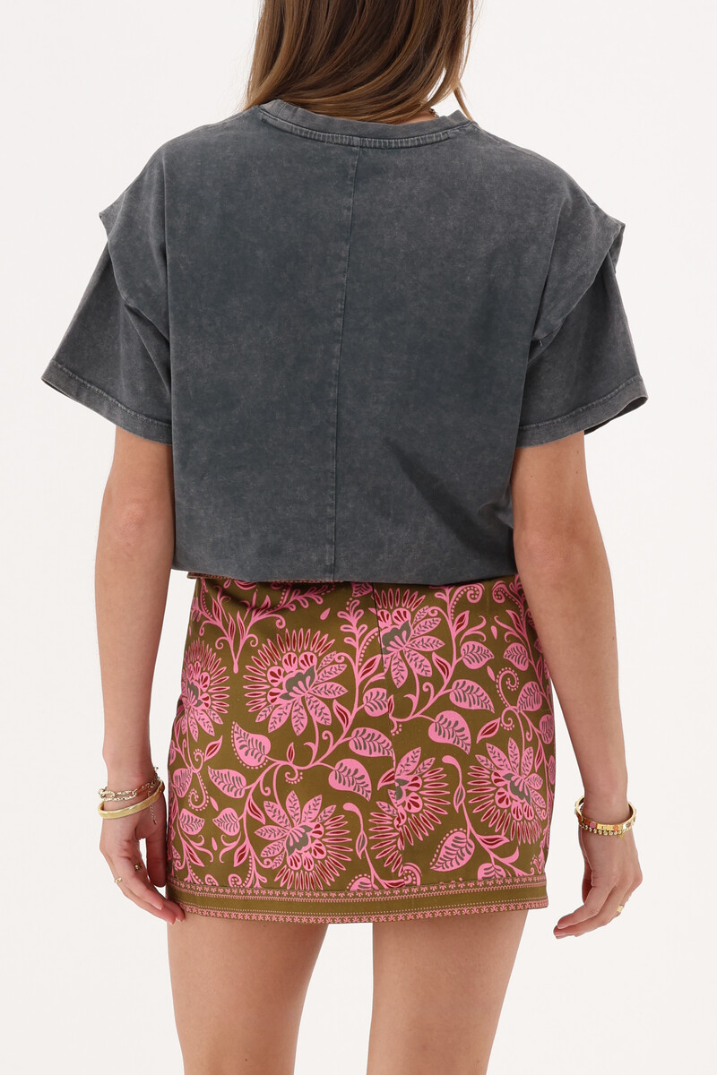 Green skirt with overlap & pink flowers | My Jewellery